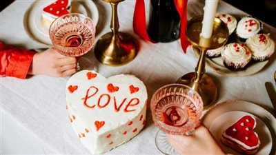 الاحتفال بعيد الزواج 