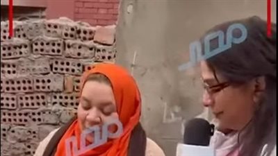 أم سما.. رحلة كفاح بائعة أواني في حدائق القبة لتعليم أبنائها    