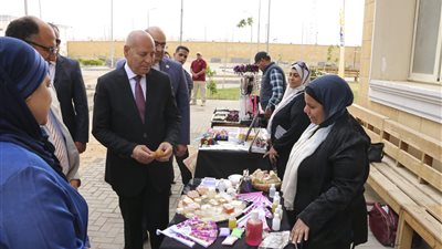 محافظ القاهرة ورئيس جامعة العاصمة