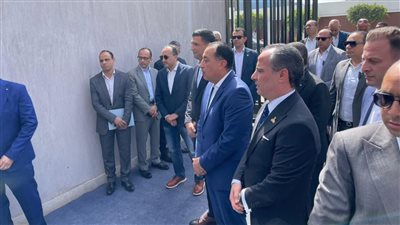 خلال زيارة رئيس الوزراء 