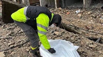 الدفاع المدني اللبناني: استشهاد عنصرين جراء غارة للاحتلال 