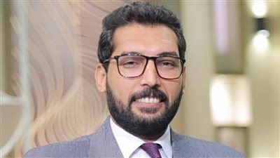 الدكتور علي سالم