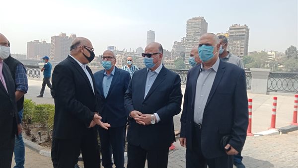 محافظ القاهرة خلال