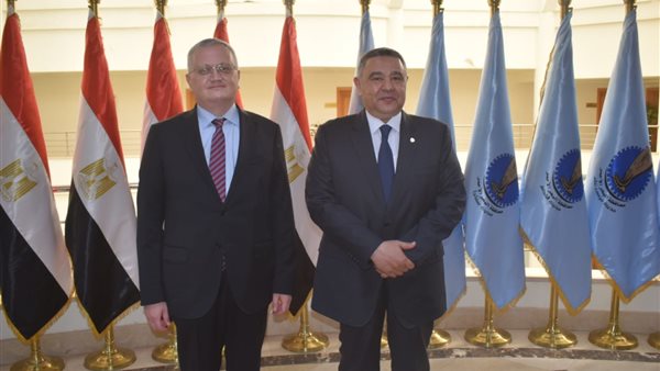 صورة من اللقاء 