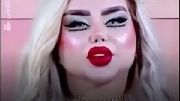 المذيعة العراقية