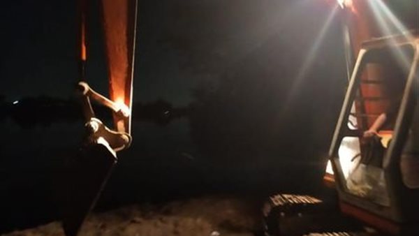 جانب من الحدث