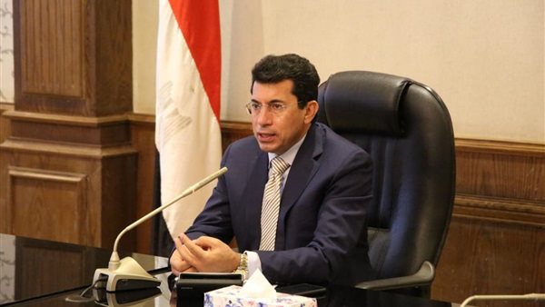 اشرف صبحي وزير الشباب