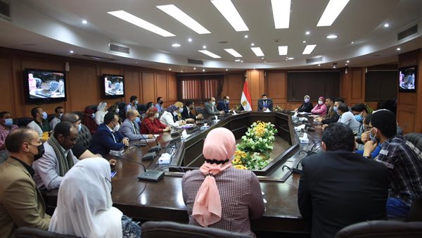 صورة من اللقاء