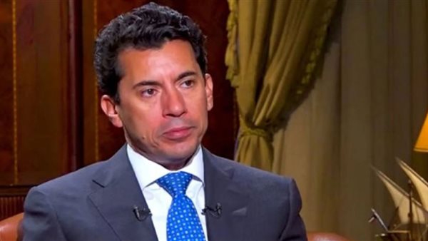 أشرف صبحي وزير الشباب