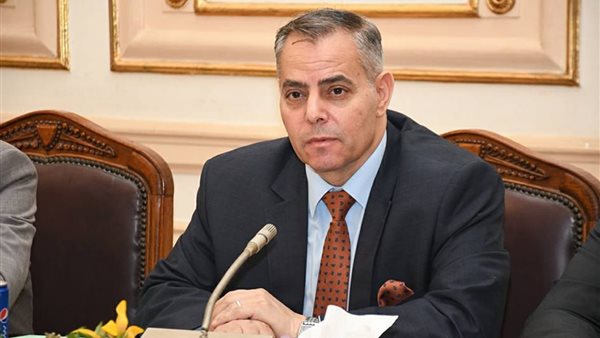 الدكتور صبري السنوسي