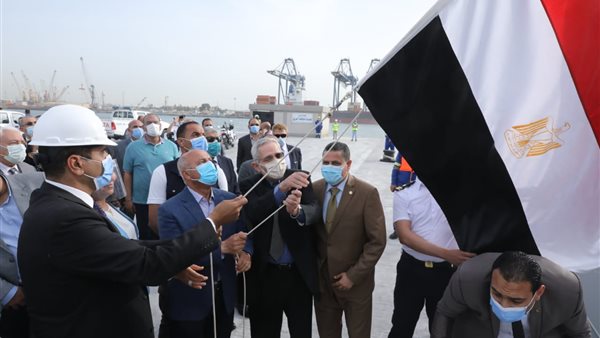 رفع العلم المصرى