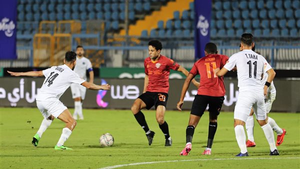 بيراميدز وسيراميكا