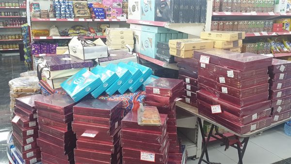 جانب من السلع