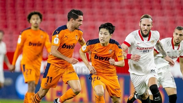 إشبيلية وفالنسيا