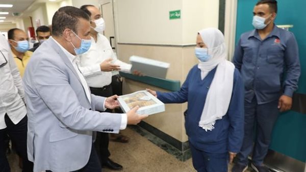 محافظ المنوفية خلال