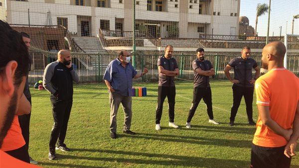 جانب من الجلسة