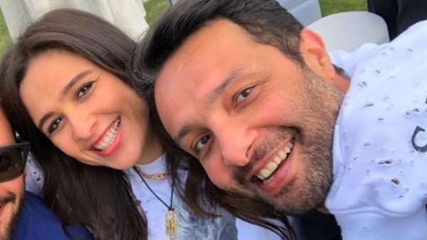 ياسمين عبد العزيز