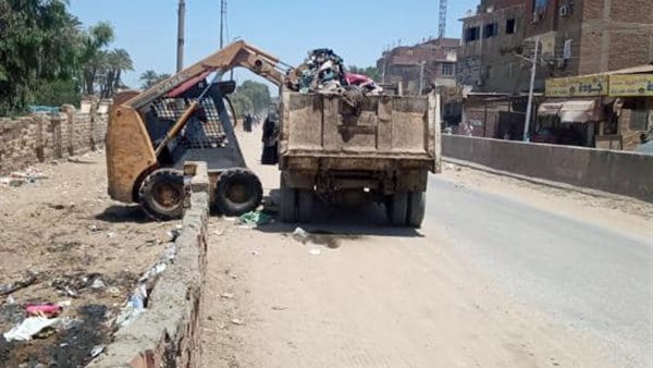 جانب من اعمال رفع