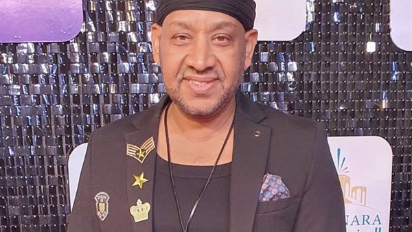 عصام كاريكا 