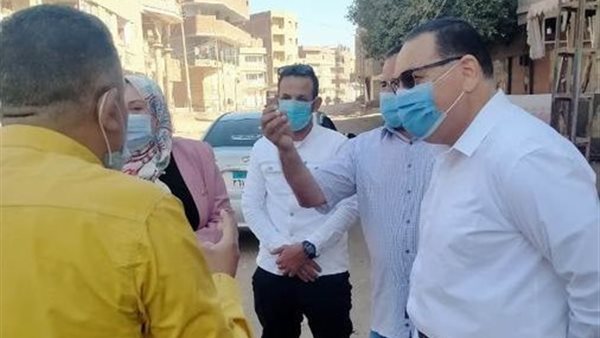 محافظ الشرقية خلال