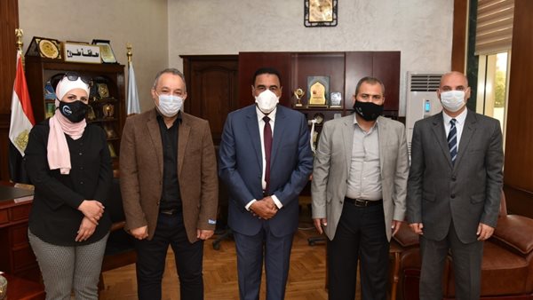 صورة من اللقاء