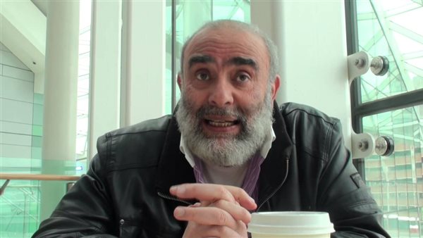 رجل الأعمال، اشرف