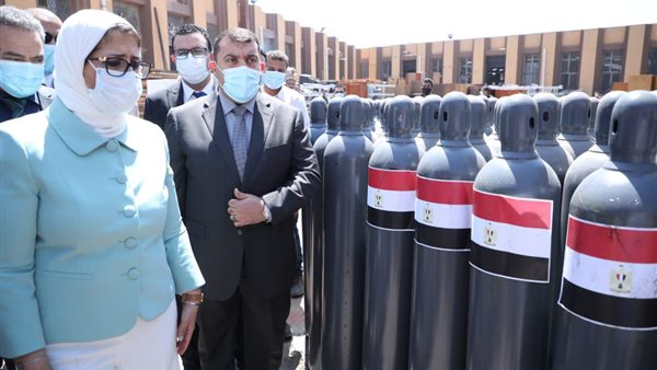 هالة زايد وزيرة الصحة