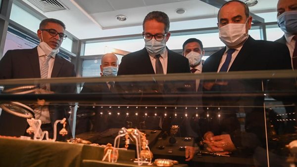 جانب من الحدث