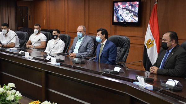 جانب من الحدث 