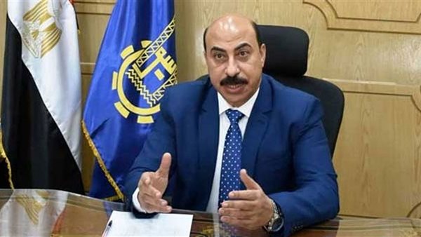 محافظ أسوان