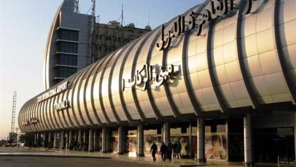 مطار القاهرة
