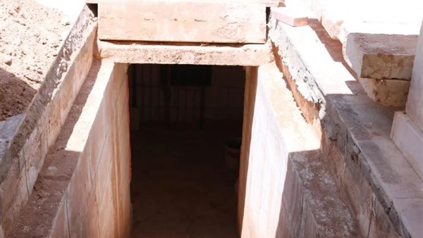 مقبرة الراحل سمير