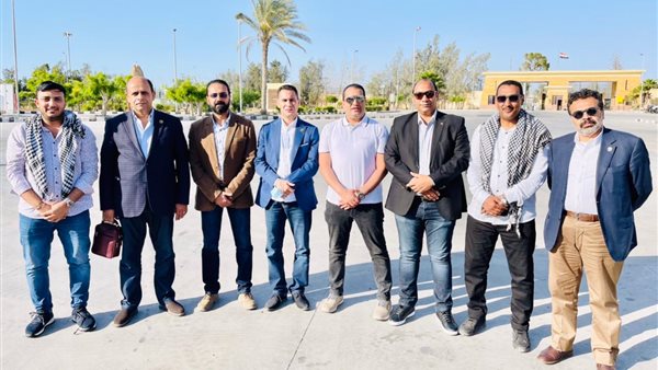 نواب وأعضاء الشعب