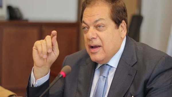 محمد ابوالعينين،