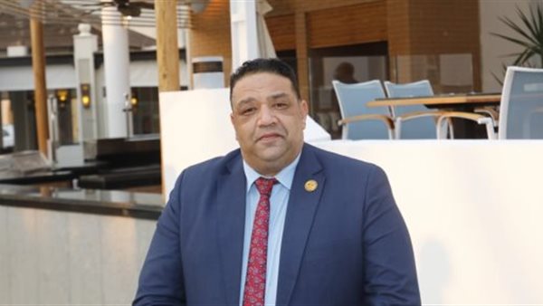 النائب محمد عزمى