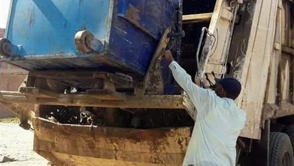 جانب من اعمال رفع