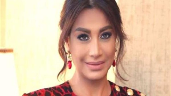 الاعلامية بسمة وهبة