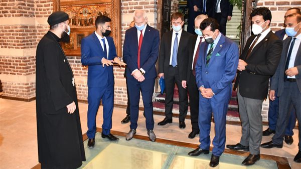 جانب من الزيارة 