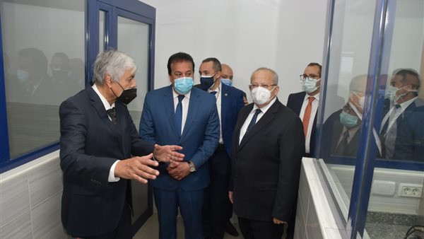 وزير التعليم العالي