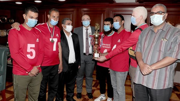 جانب من التكريم