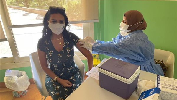 رانيا يوسف تتلقى