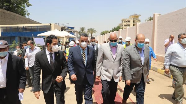 محافظ الجيزة خلال