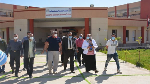 صورة من جولة المحافظ