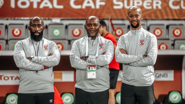 موسيمانى ومعاونيه