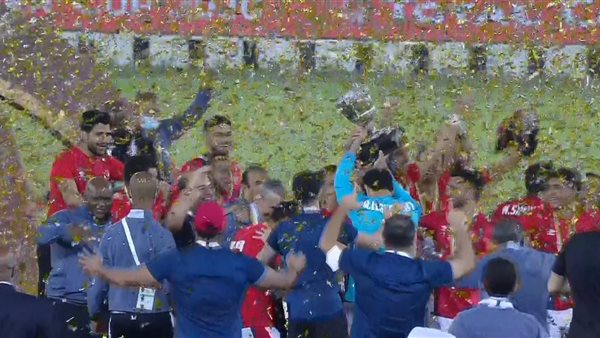 لحظة التتويج