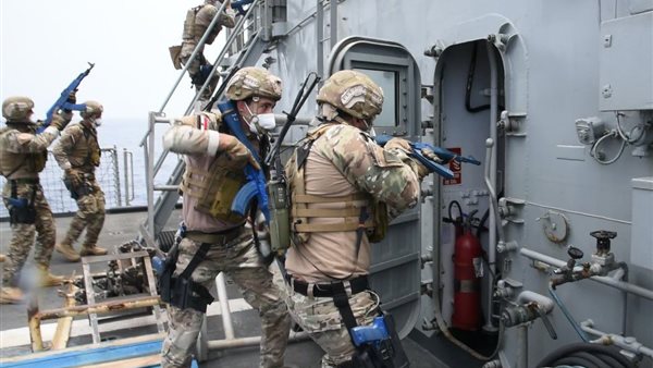 جانب من التدريبات