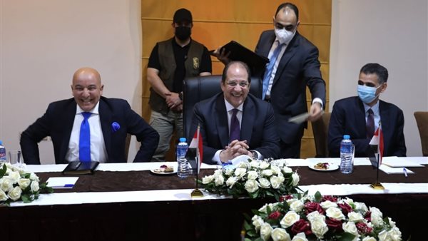 اللواء عباس كامل