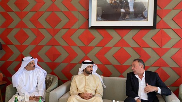 جانب من اللقاء