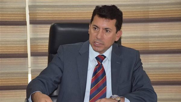 وزير الرياضة اشرف