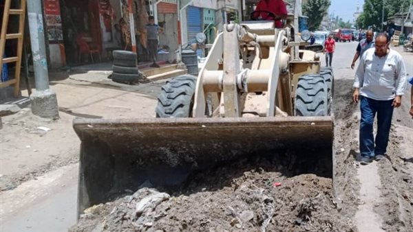 جانب من اعمال رفع